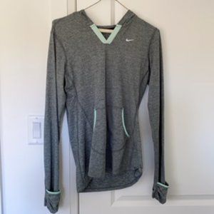 Nike hooded long sleeve